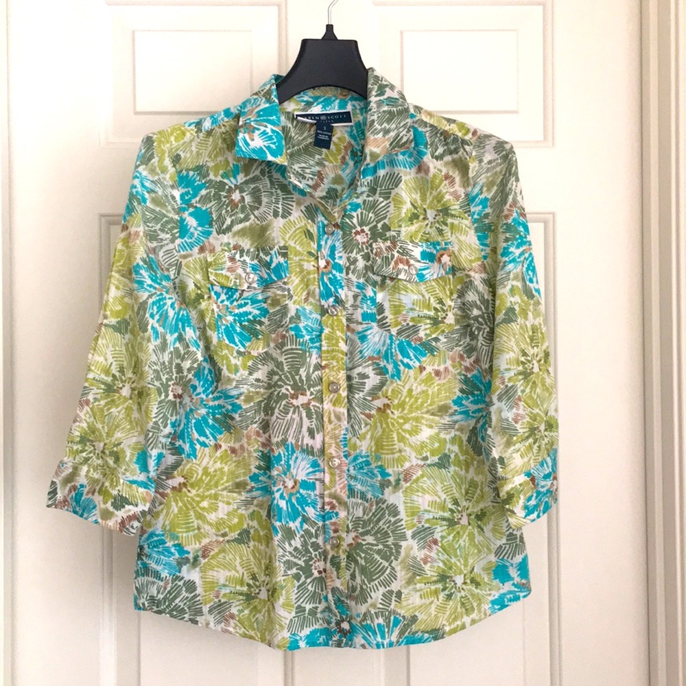 Karen Scott Top Small Button down Shirt Green Collar 3/4 sleeves